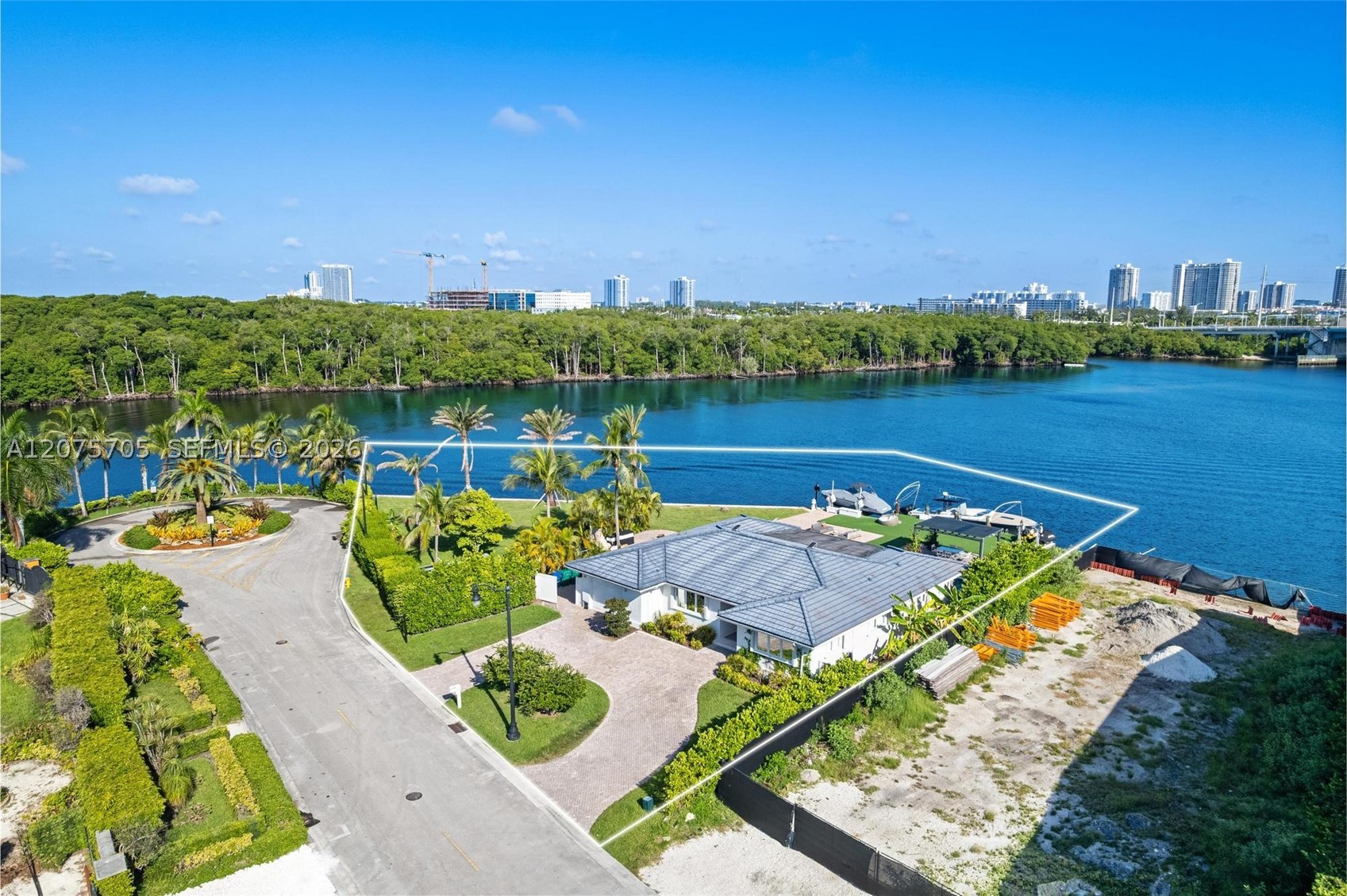 333 Atlantic Ave Sunny Isles Beach, FL 33160