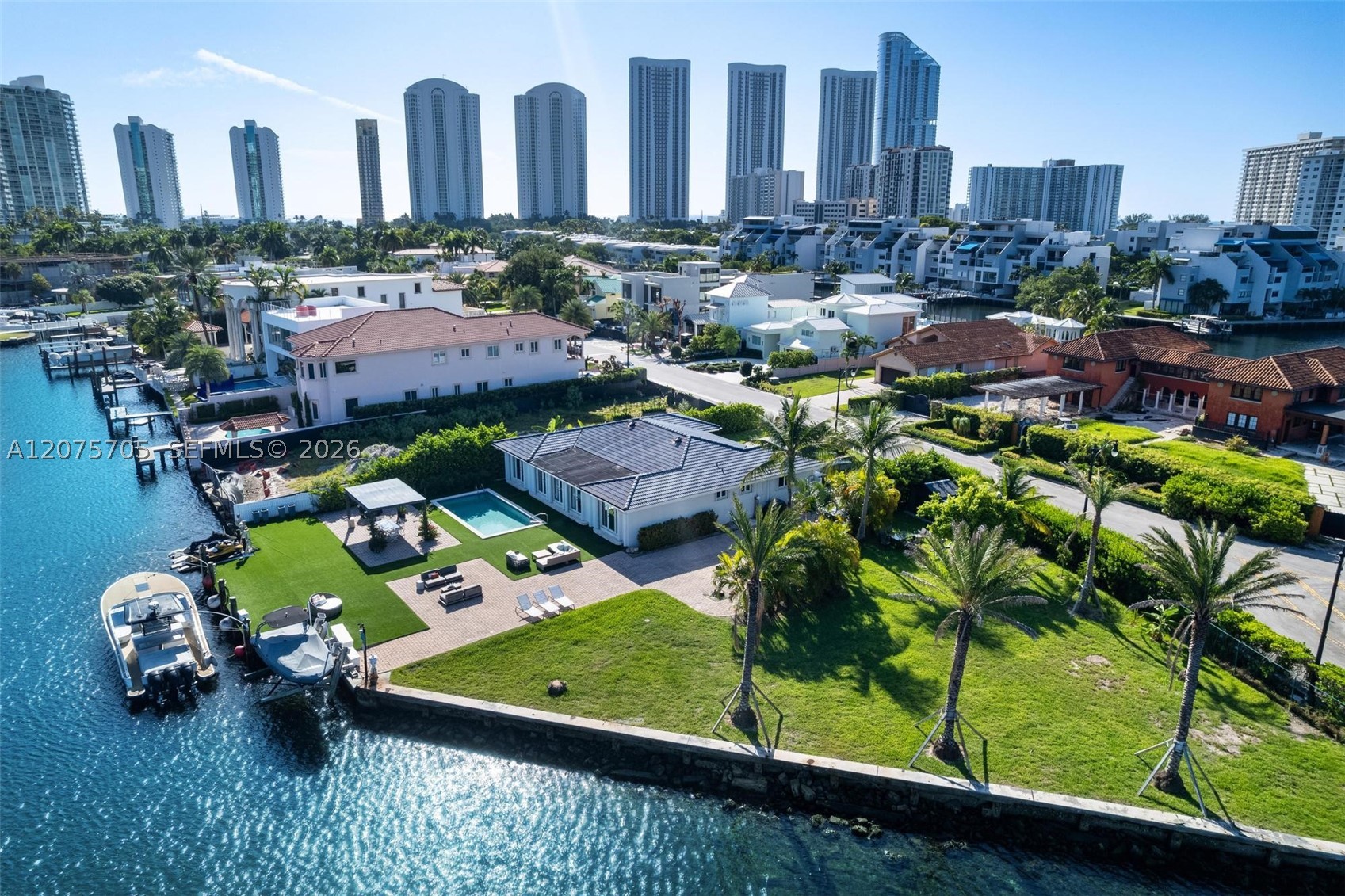 333 Atlantic Ave Sunny Isles Beach, FL 33160