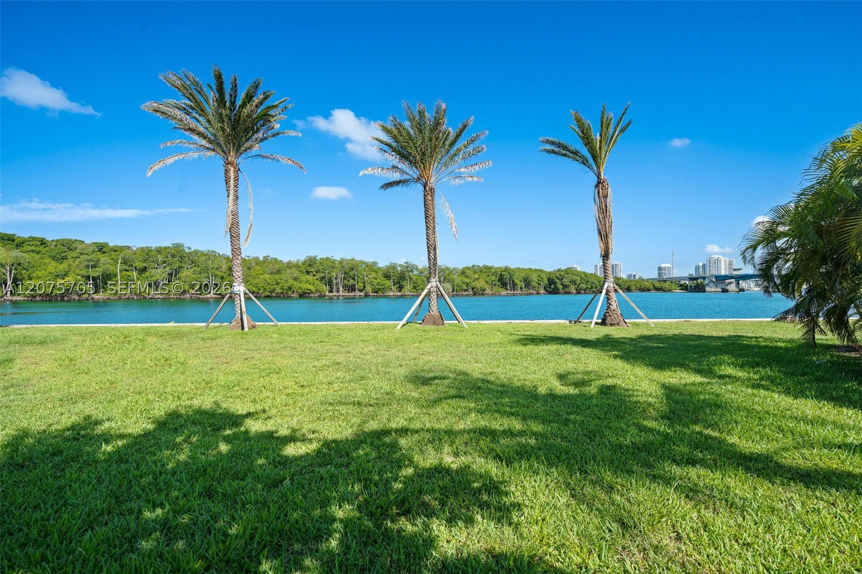 333 Atlantic Ave Sunny Isles Beach, FL 33160
