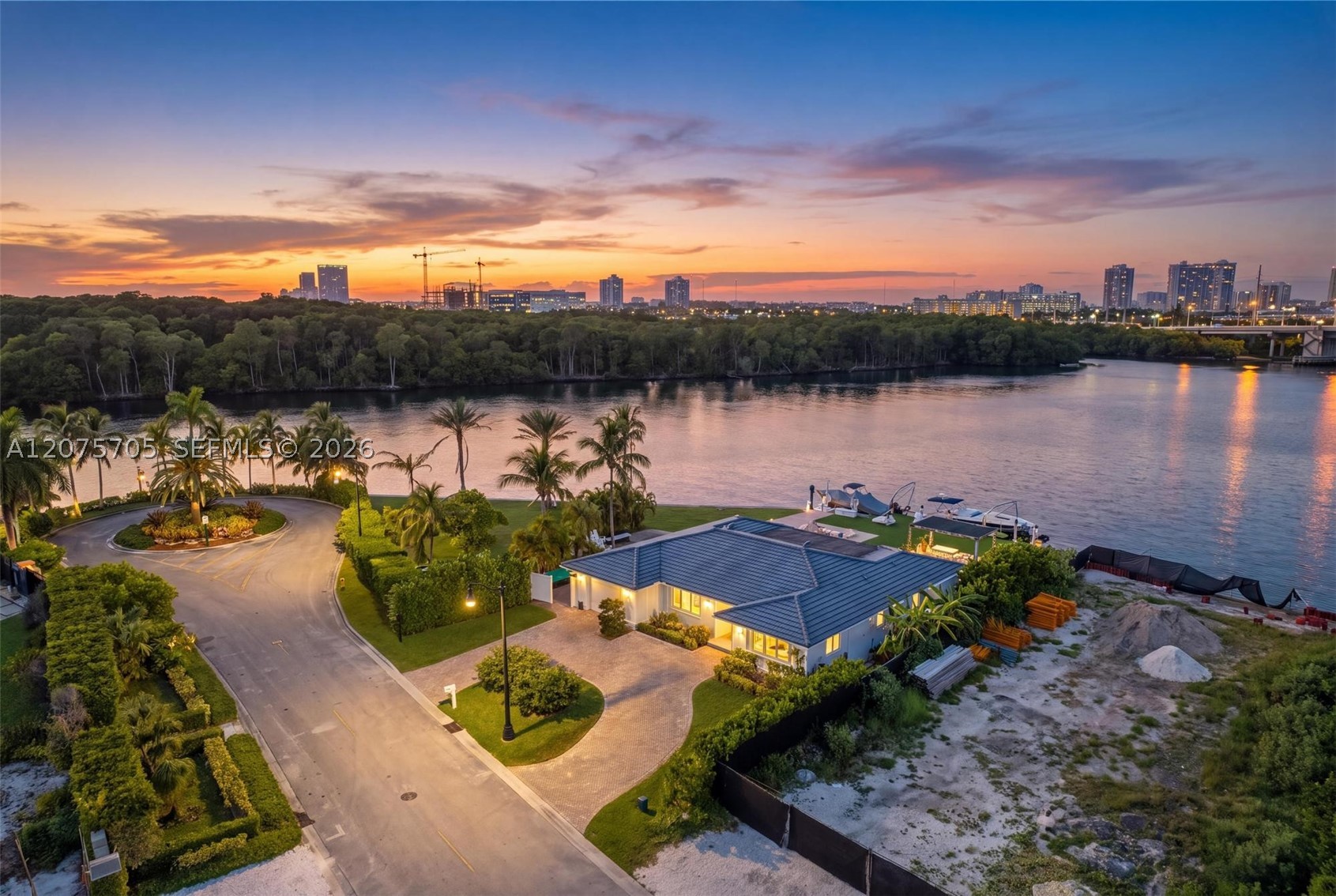 333 Atlantic Ave Sunny Isles Beach, FL 33160