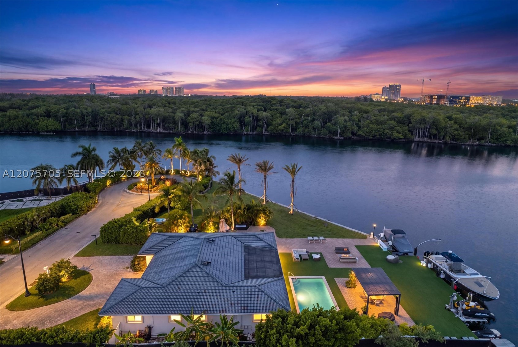 333 Atlantic Ave Sunny Isles Beach, FL 33160