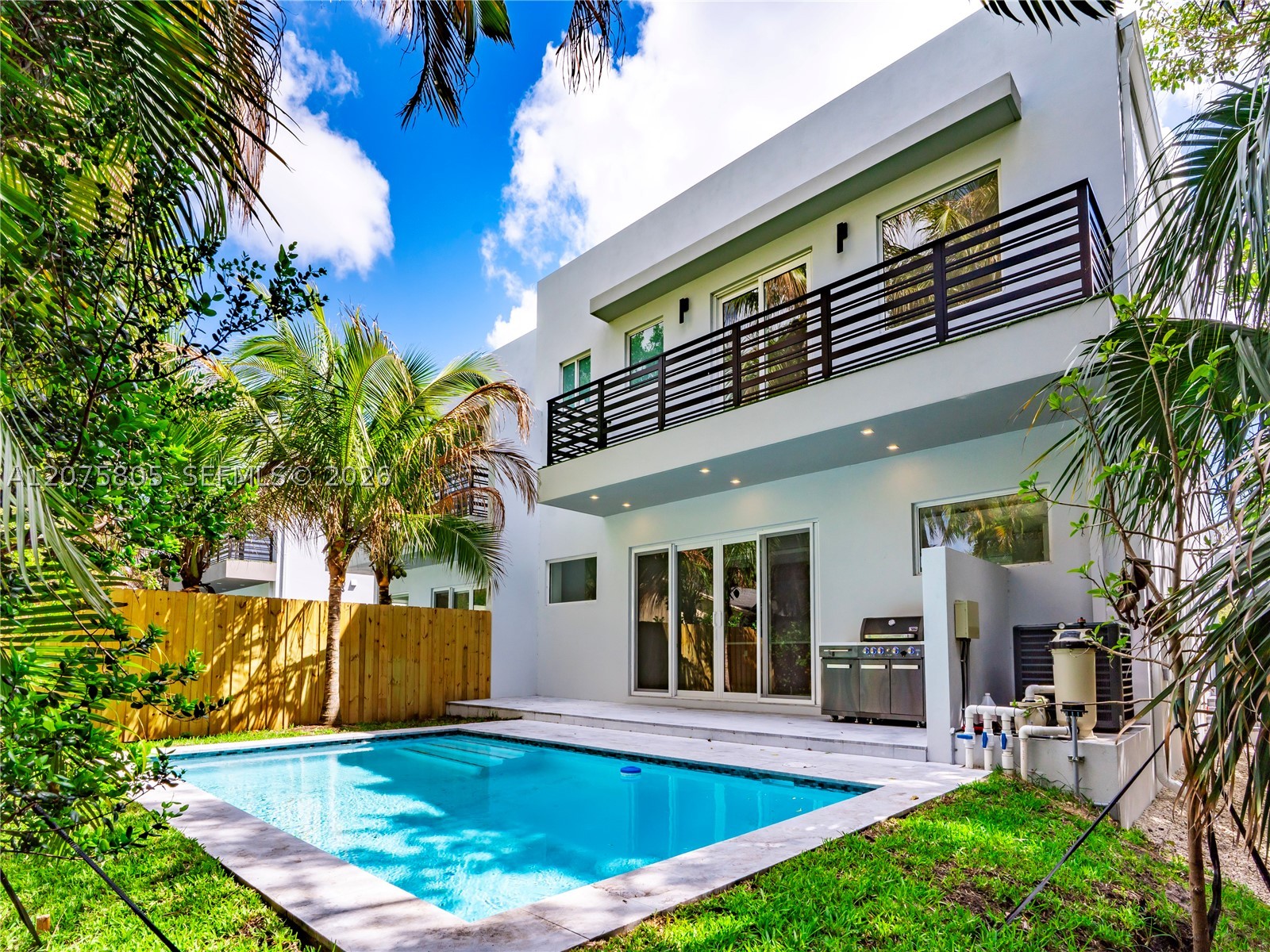 1701 SW 23rd St Fort Lauderdale, FL 33315