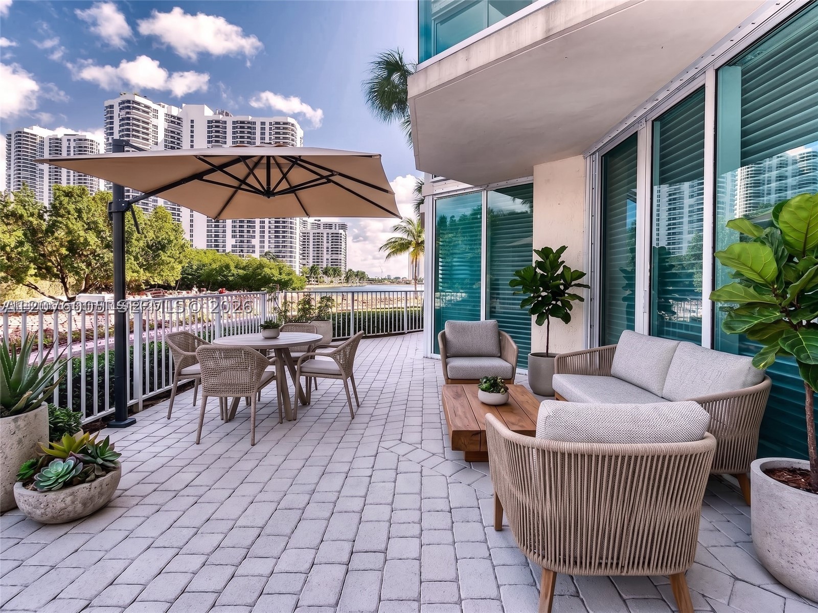 3370 Hidden Bay Dr #102