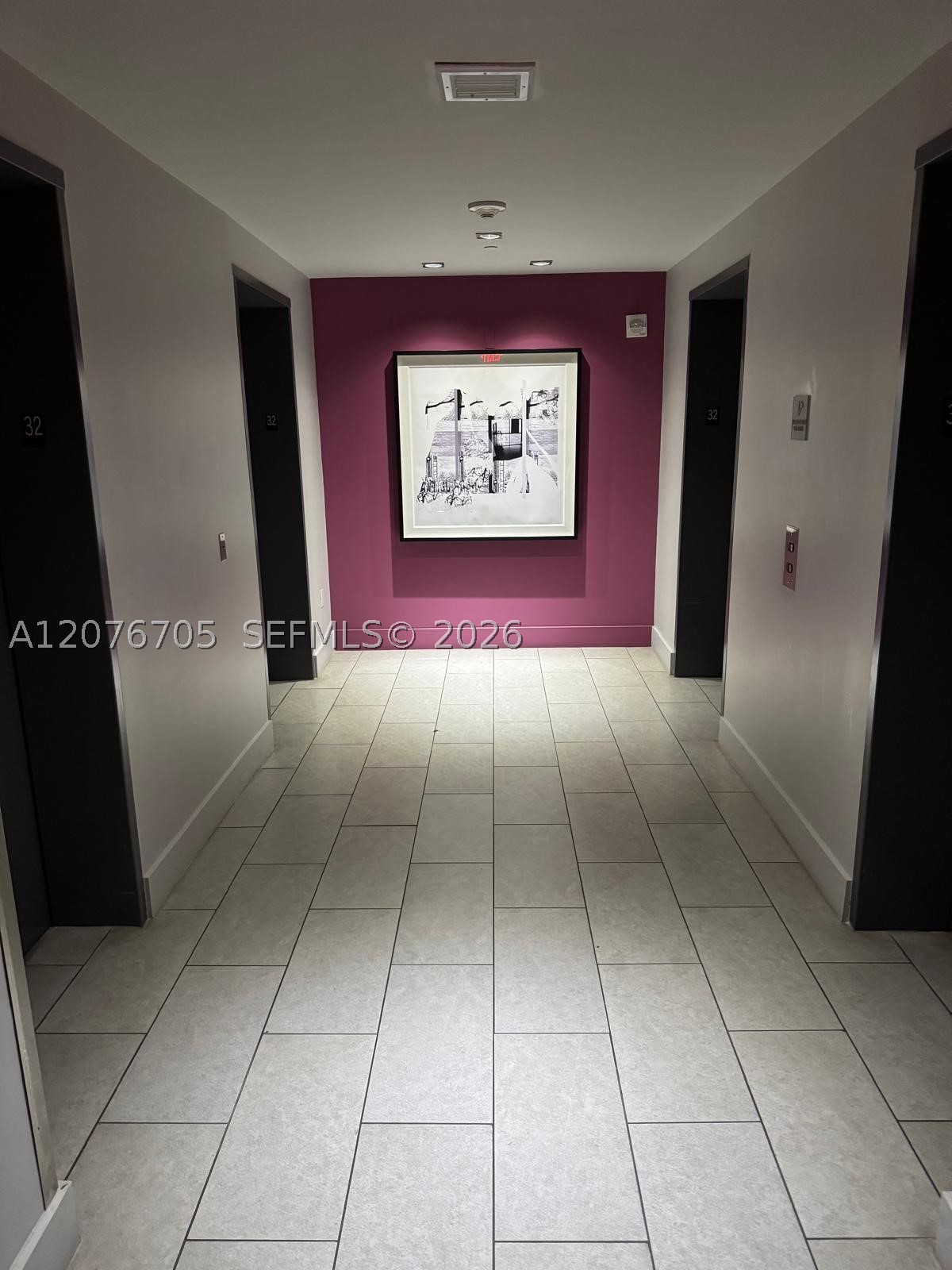 500 Brickell Ave #3210