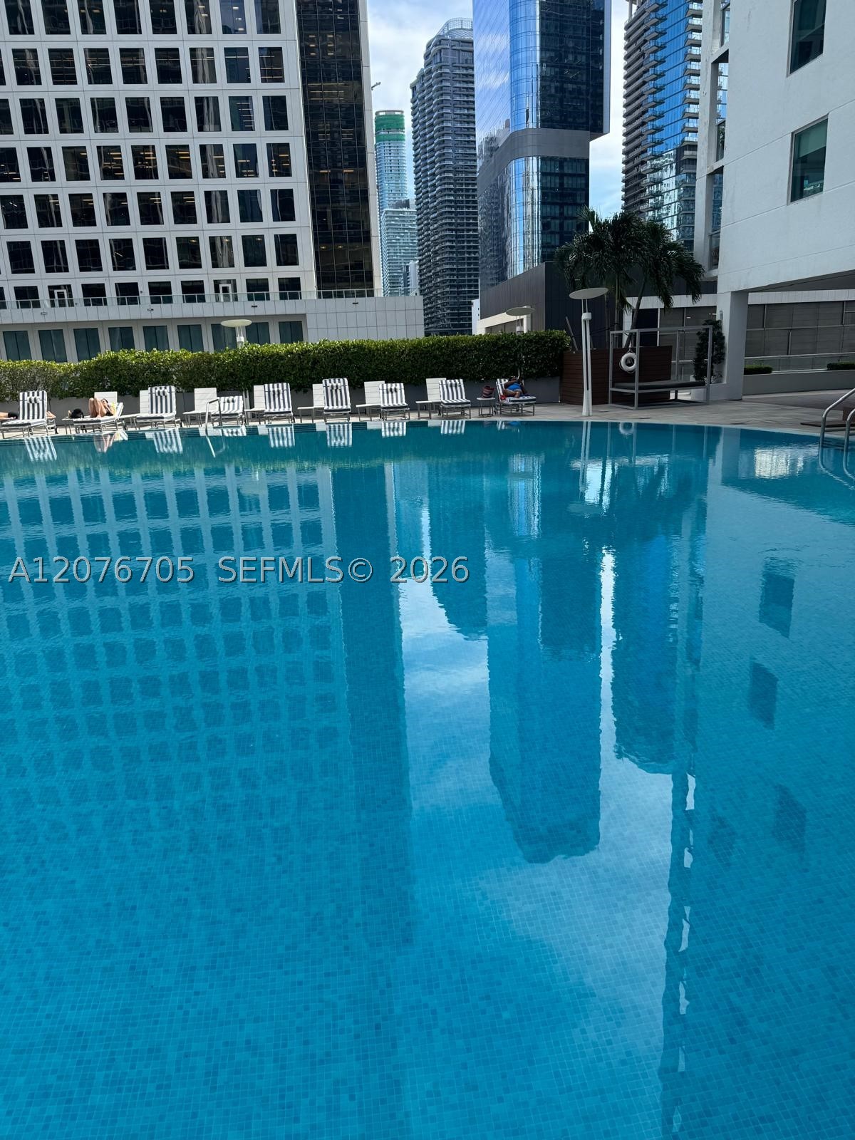 image 500 Brickell East29