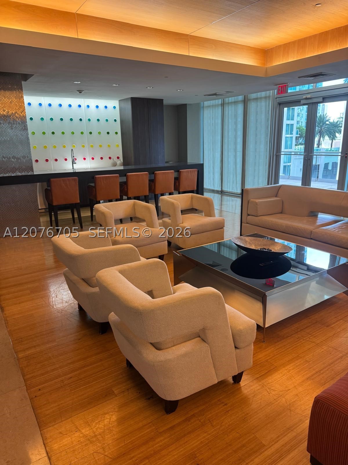 image 500 Brickell East33