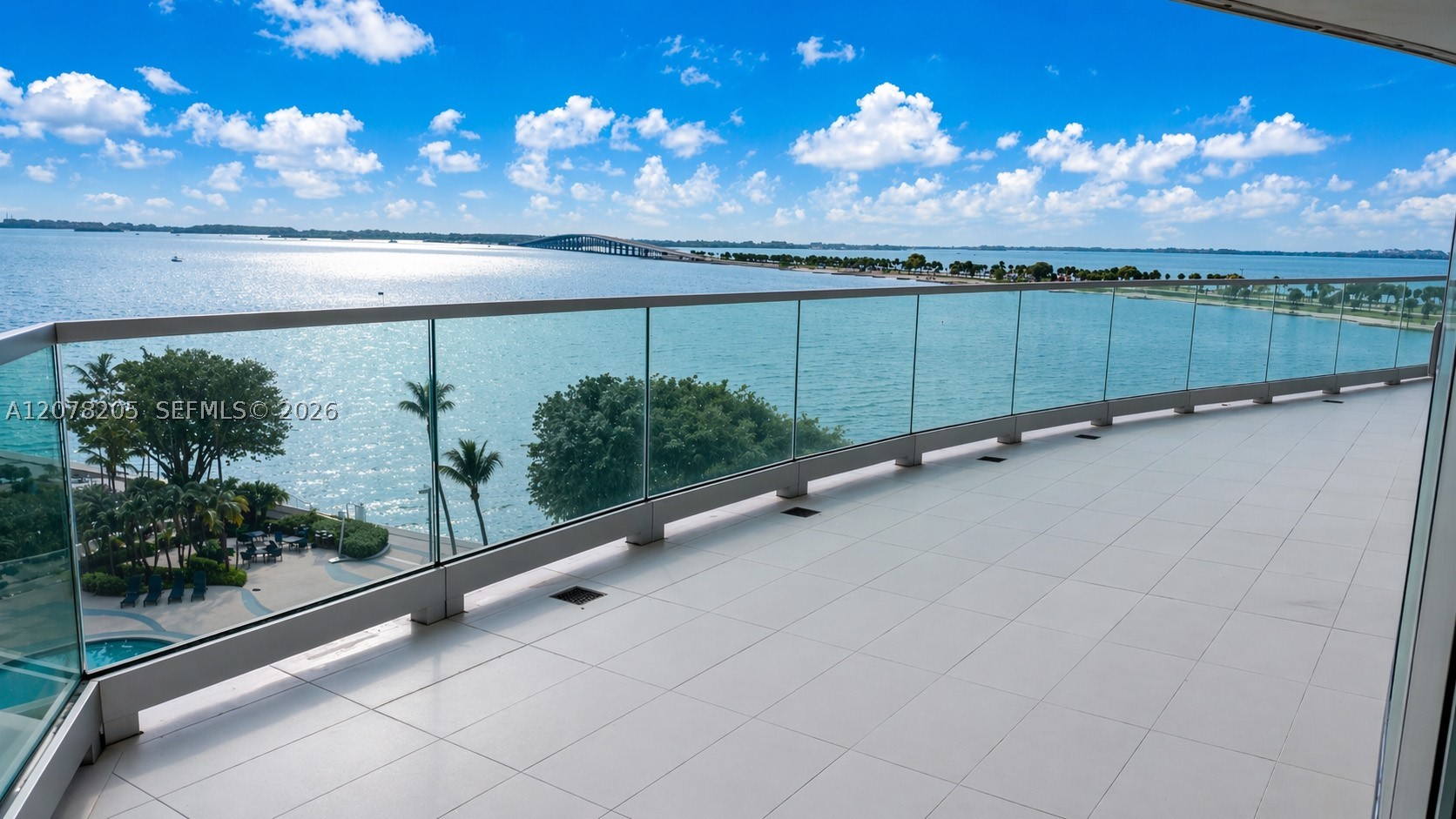 175 SE 25th Rd #504 Miami, FL 33131