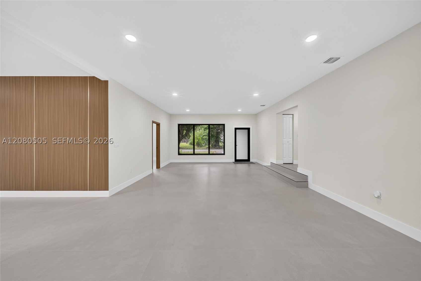 8230 SW 117th Ter Miami, FL 33156