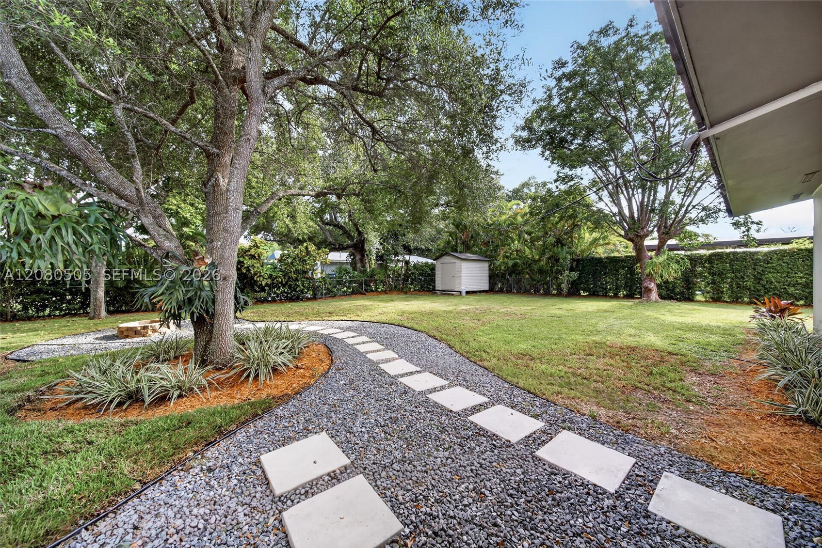 8230 SW 117th Ter Miami, FL 33156