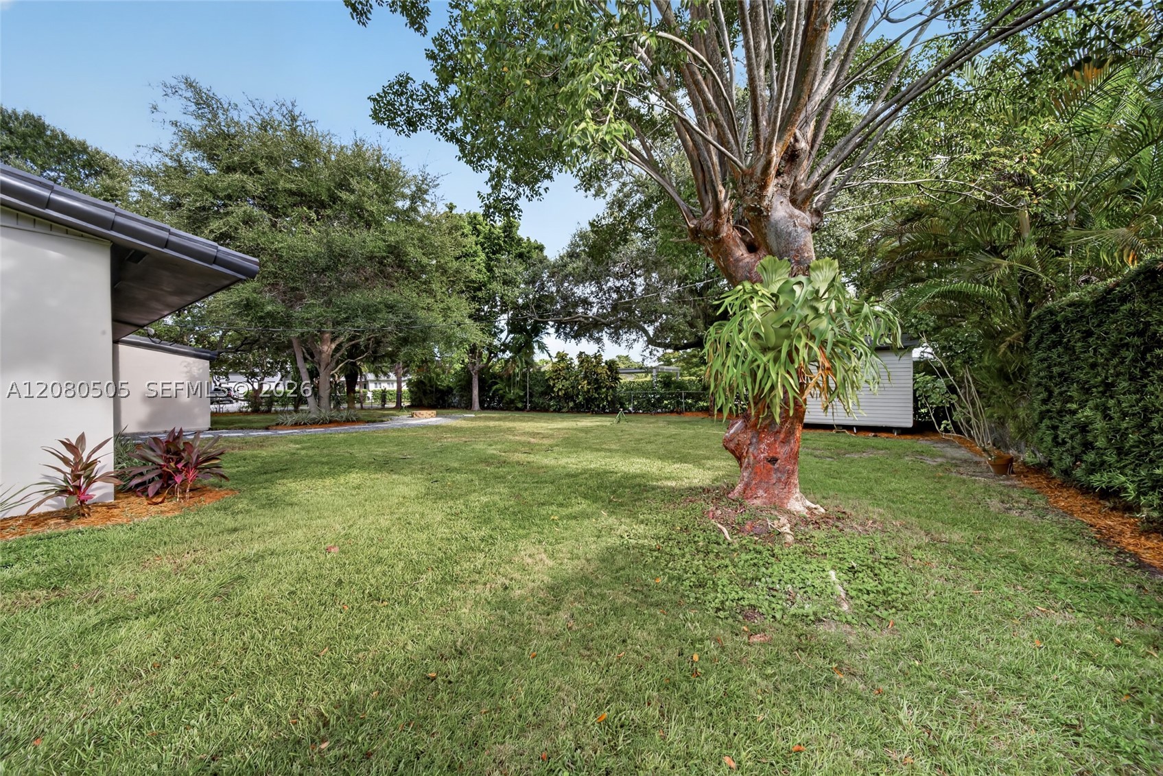 8230 SW 117th Ter Miami, FL 33156