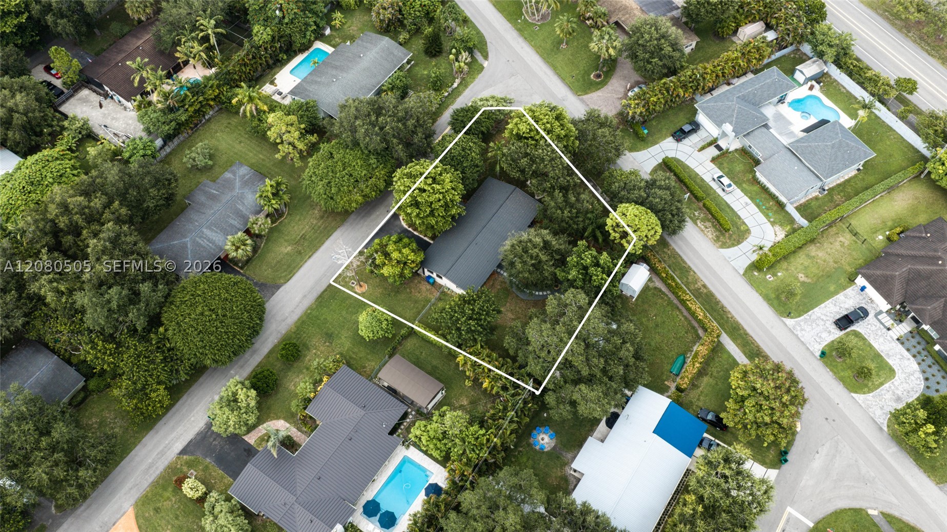 8230 SW 117th Ter Miami, FL 33156