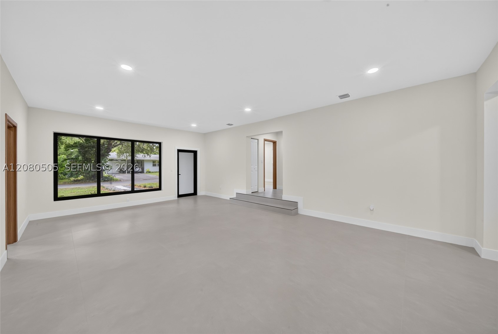 8230 SW 117th Ter Miami, FL 33156