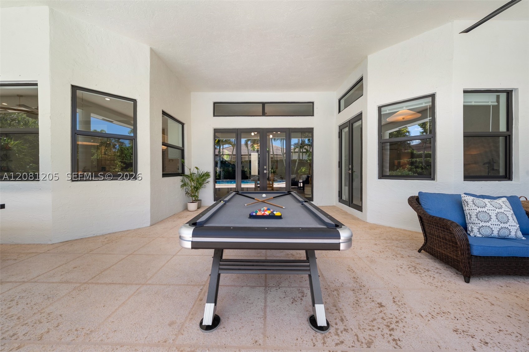 7250 SW 99th St Pinecrest, FL 33156