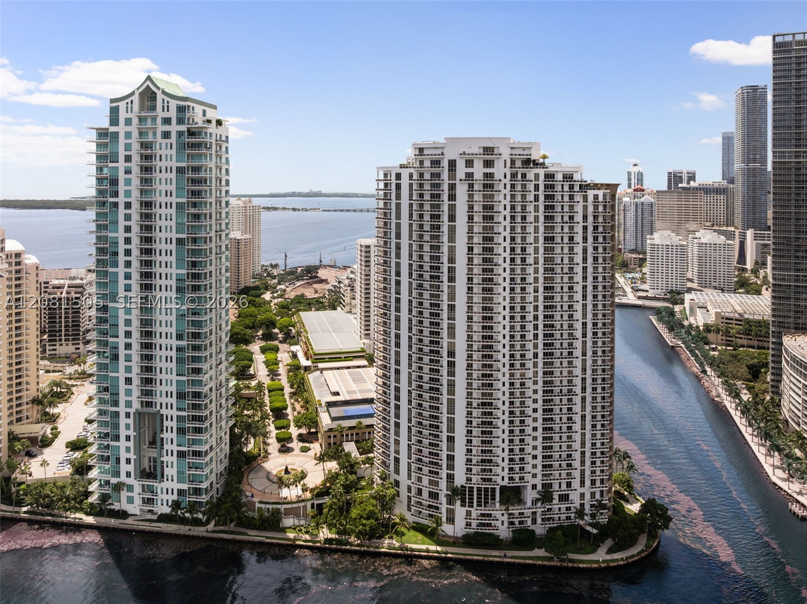 901 Brickell Key Blvd #3708 Miami, FL 33131
