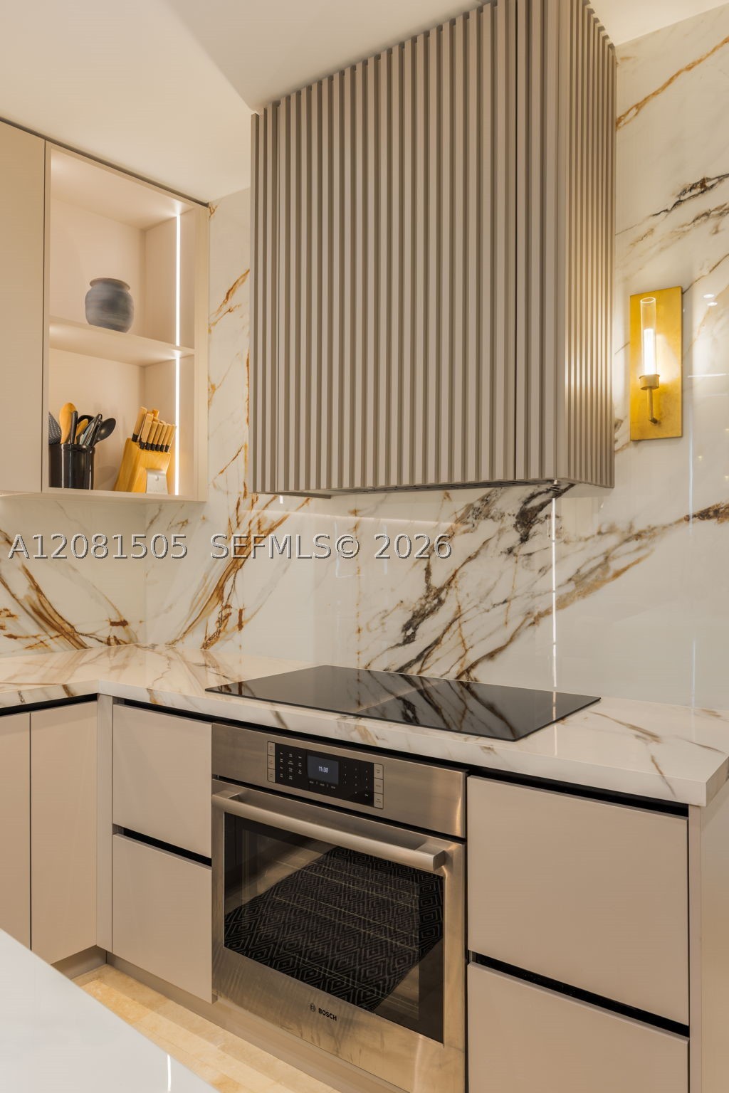 901 Brickell Key Blvd #3708 Miami, FL 33131