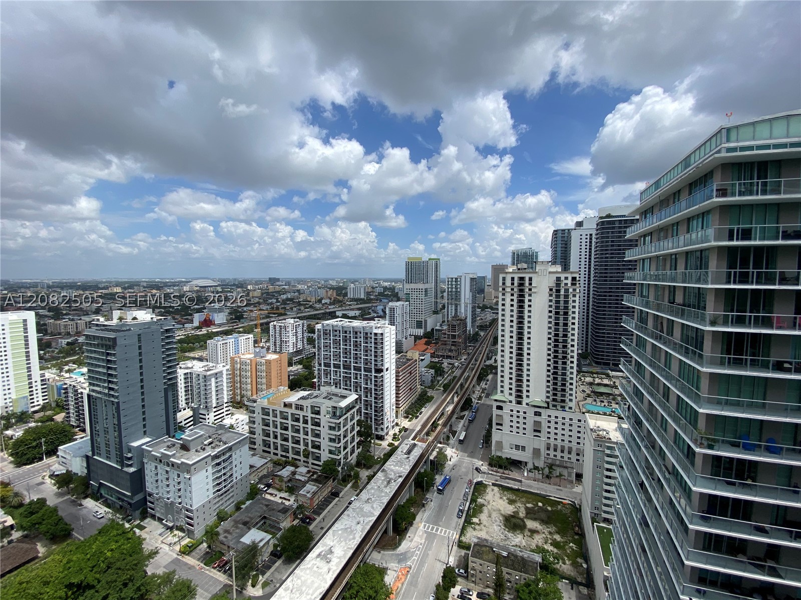 image Axis on Brickell South10