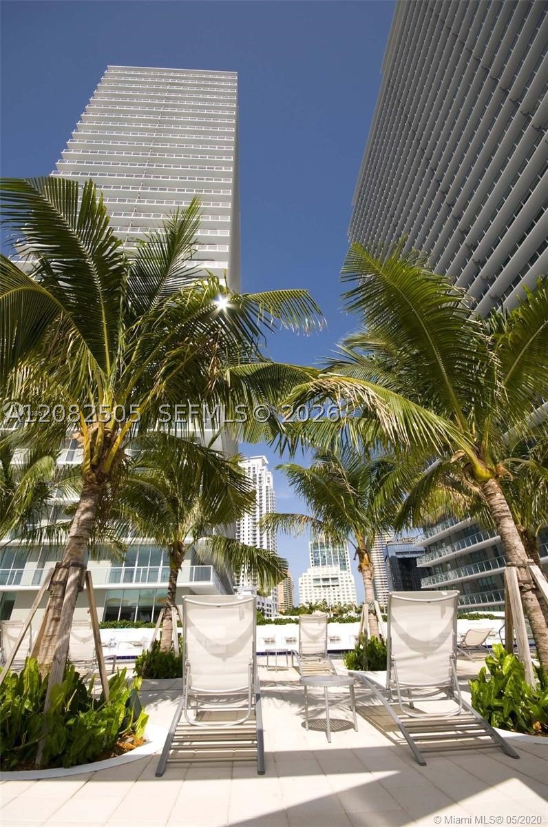 image Axis on Brickell South14