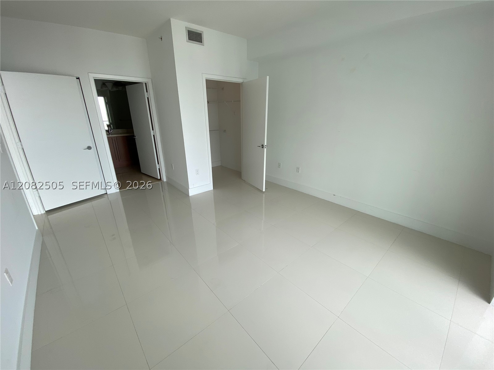 image Axis on Brickell South5