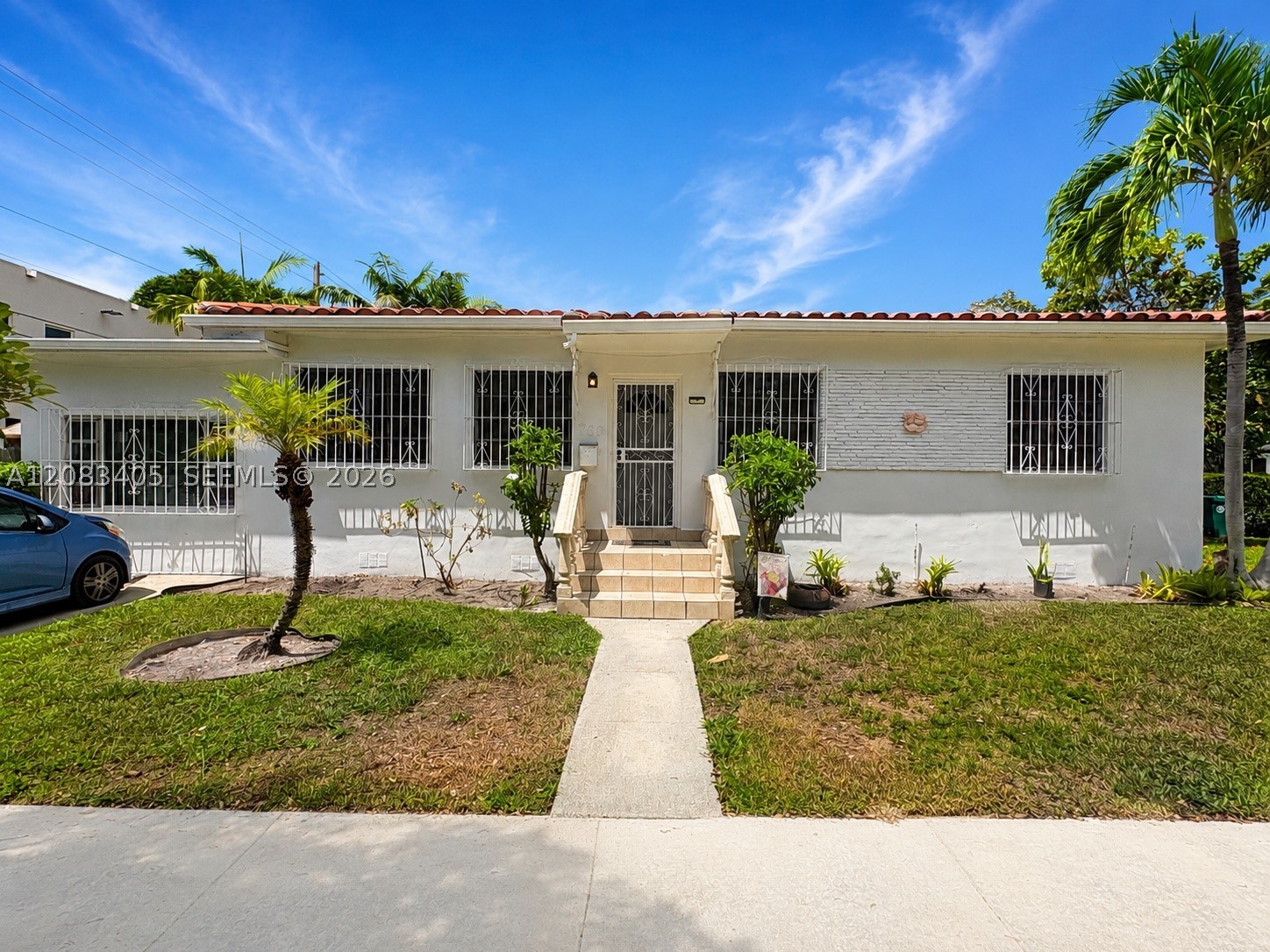 700 SW 51st Ave #.