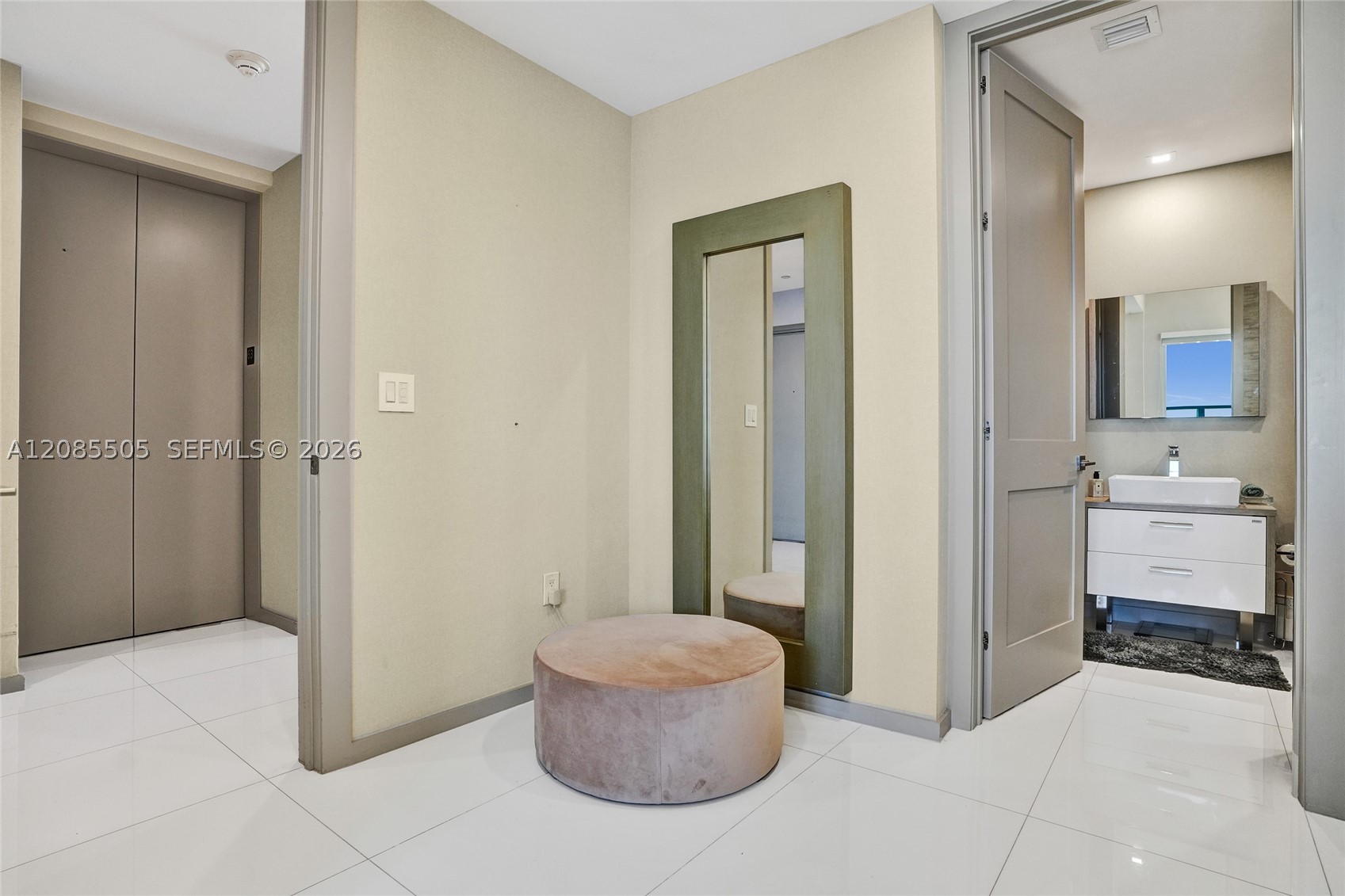 image Marquis Residences53