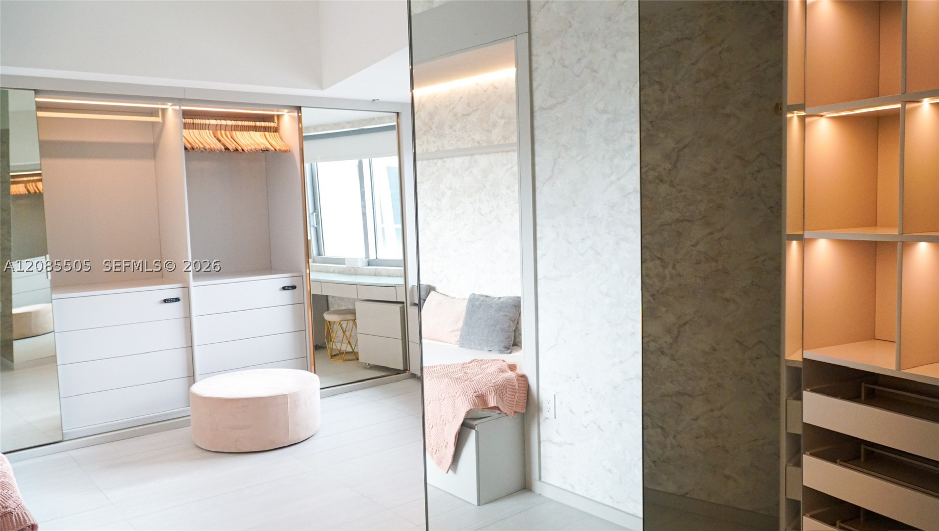 image Marquis Residences57