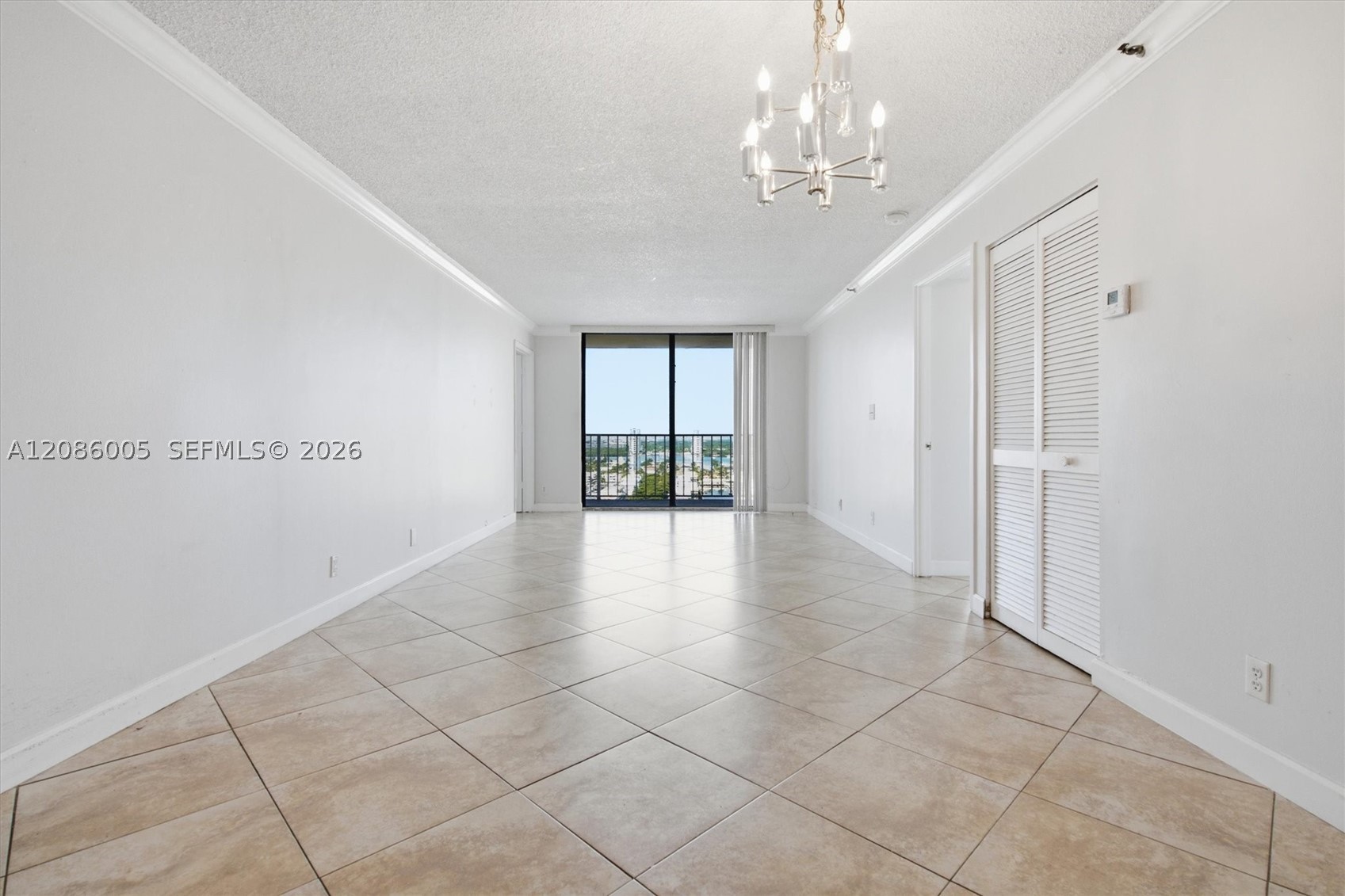 image Winston Towers 7003