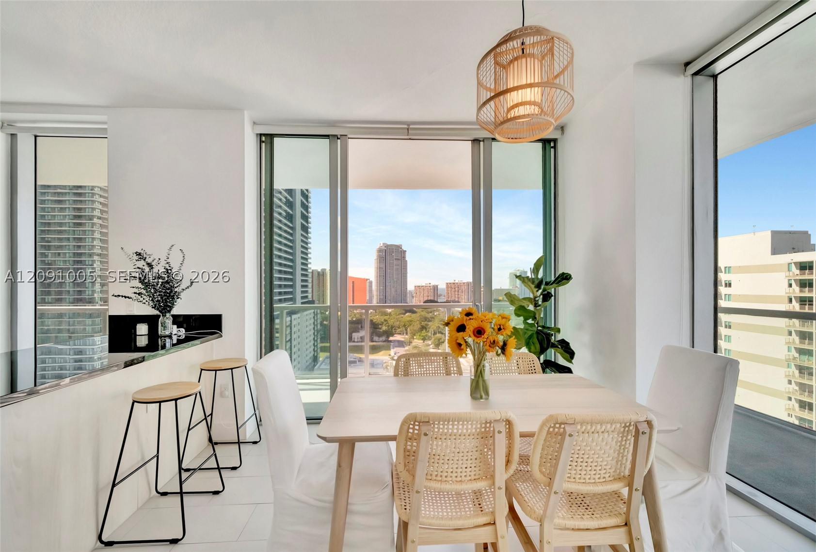image Axis on Brickell South5