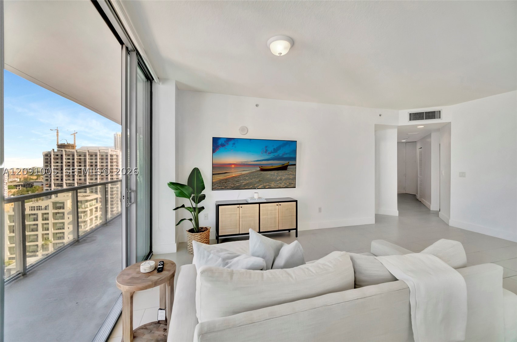 image Axis on Brickell South7