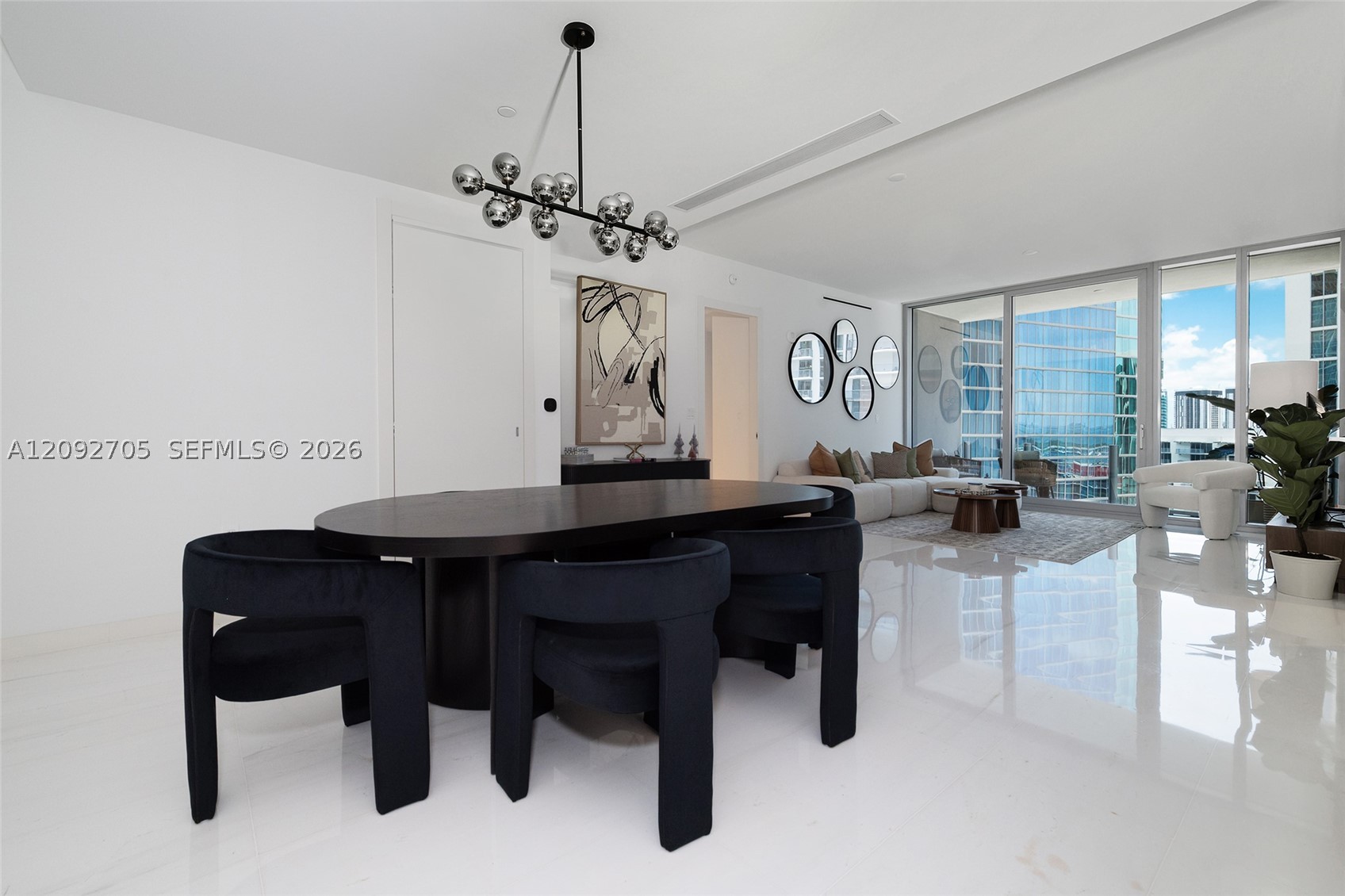 image Aston Martin Residences10