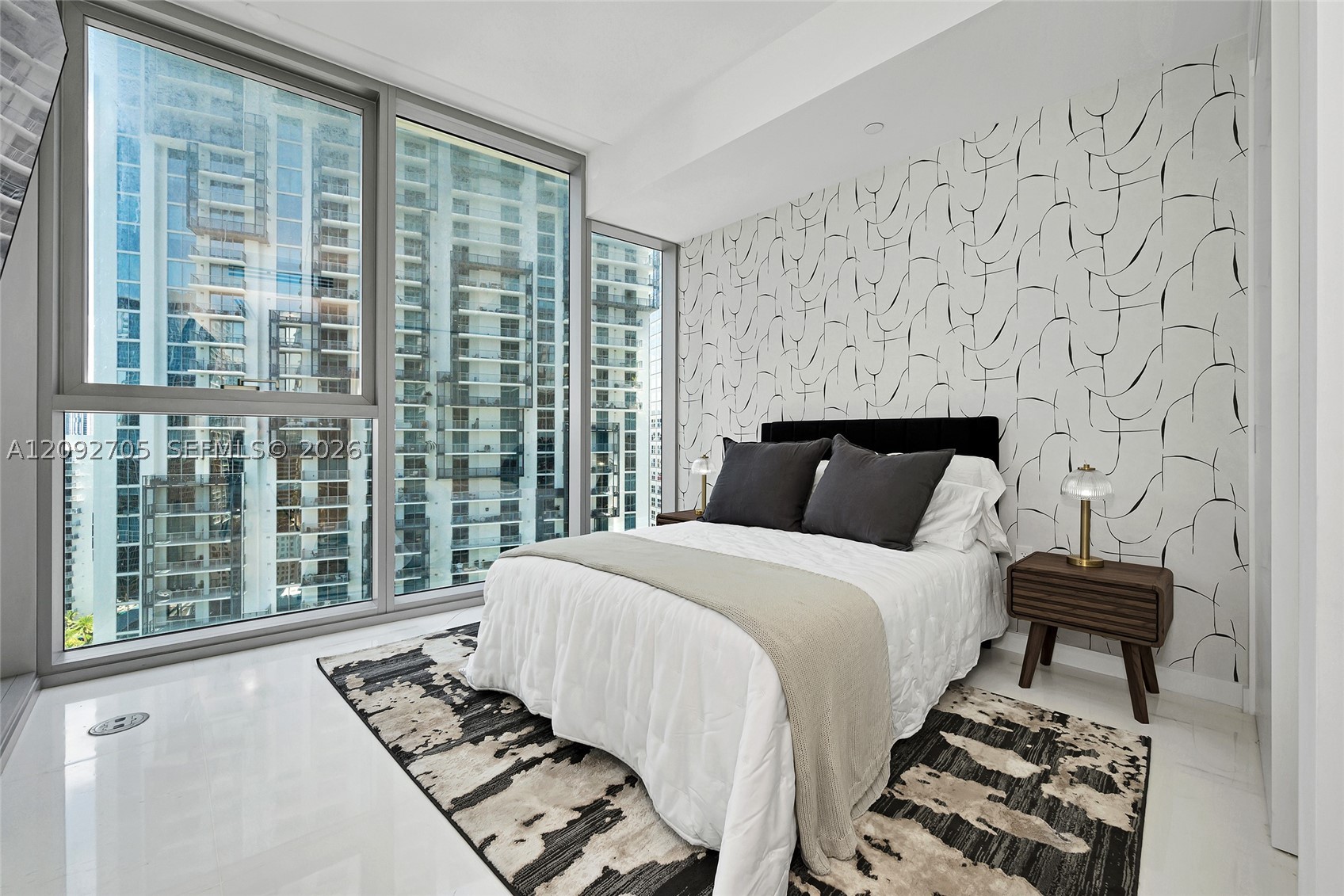 image Aston Martin Residences28