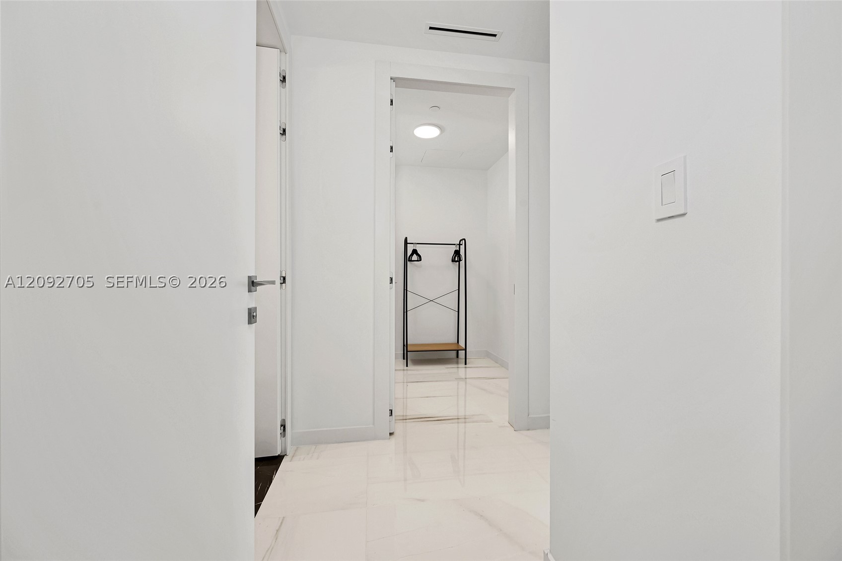 image Aston Martin Residences31