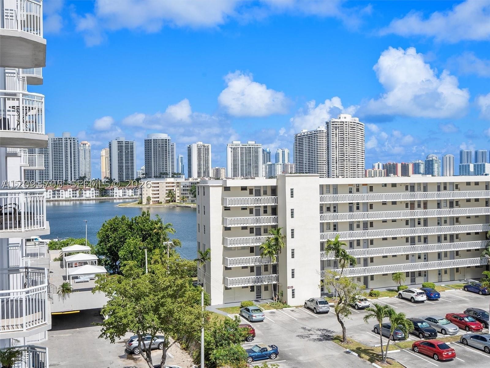 18021 Biscayne Blvd #603