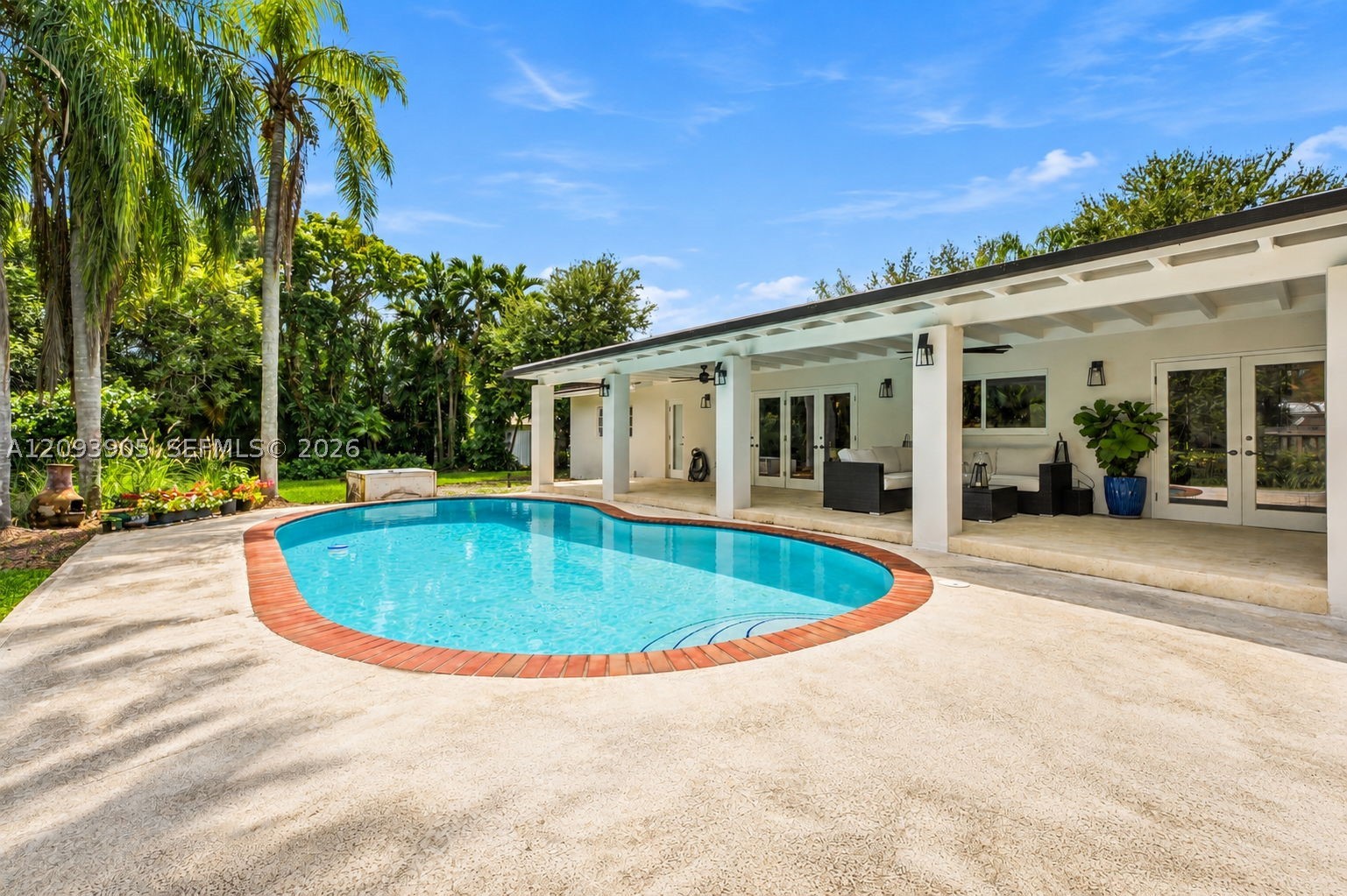 14721 SW 84th Ct Palmetto Bay, FL 33158