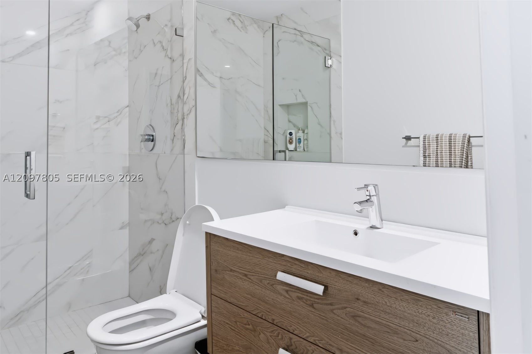 330 Glenridge Rd Key Biscayne, FL 33149