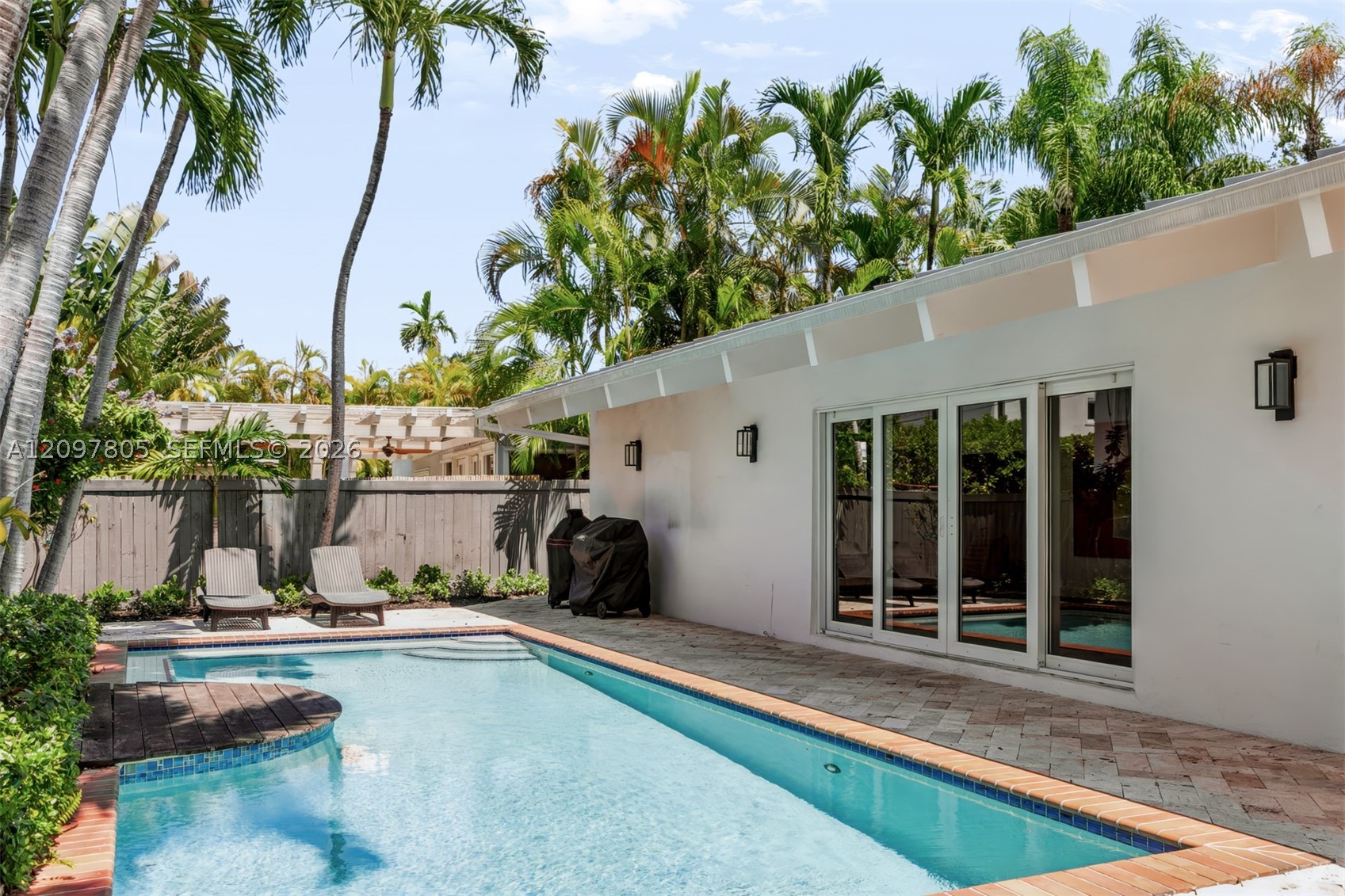 330 Glenridge Rd Key Biscayne, FL 33149