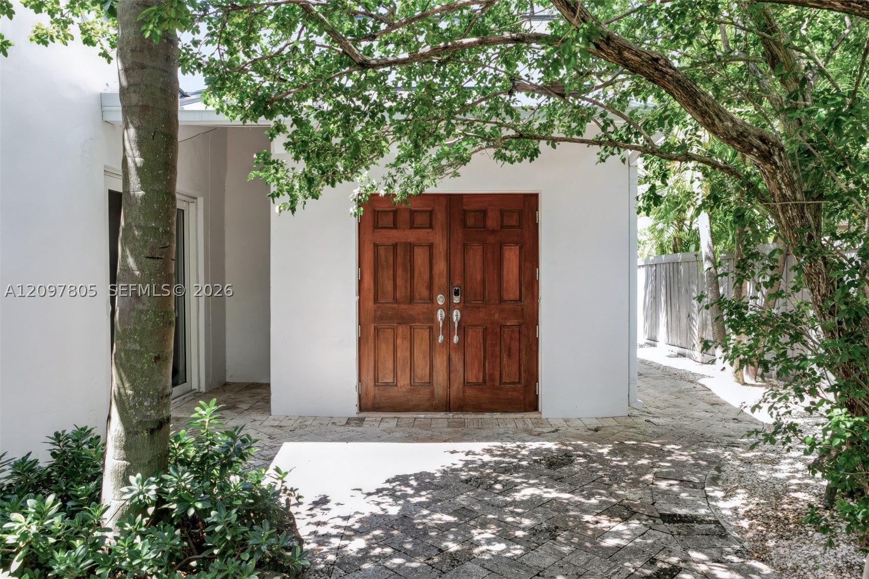 330 Glenridge Rd Key Biscayne, FL 33149
