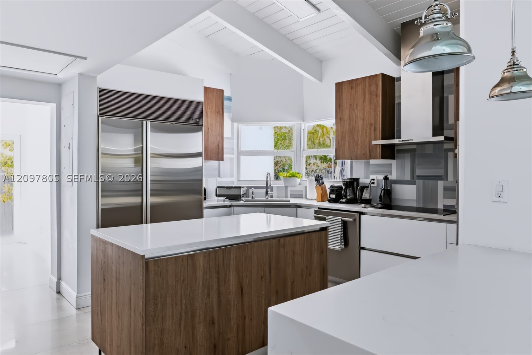 330 Glenridge Rd Key Biscayne, FL 33149