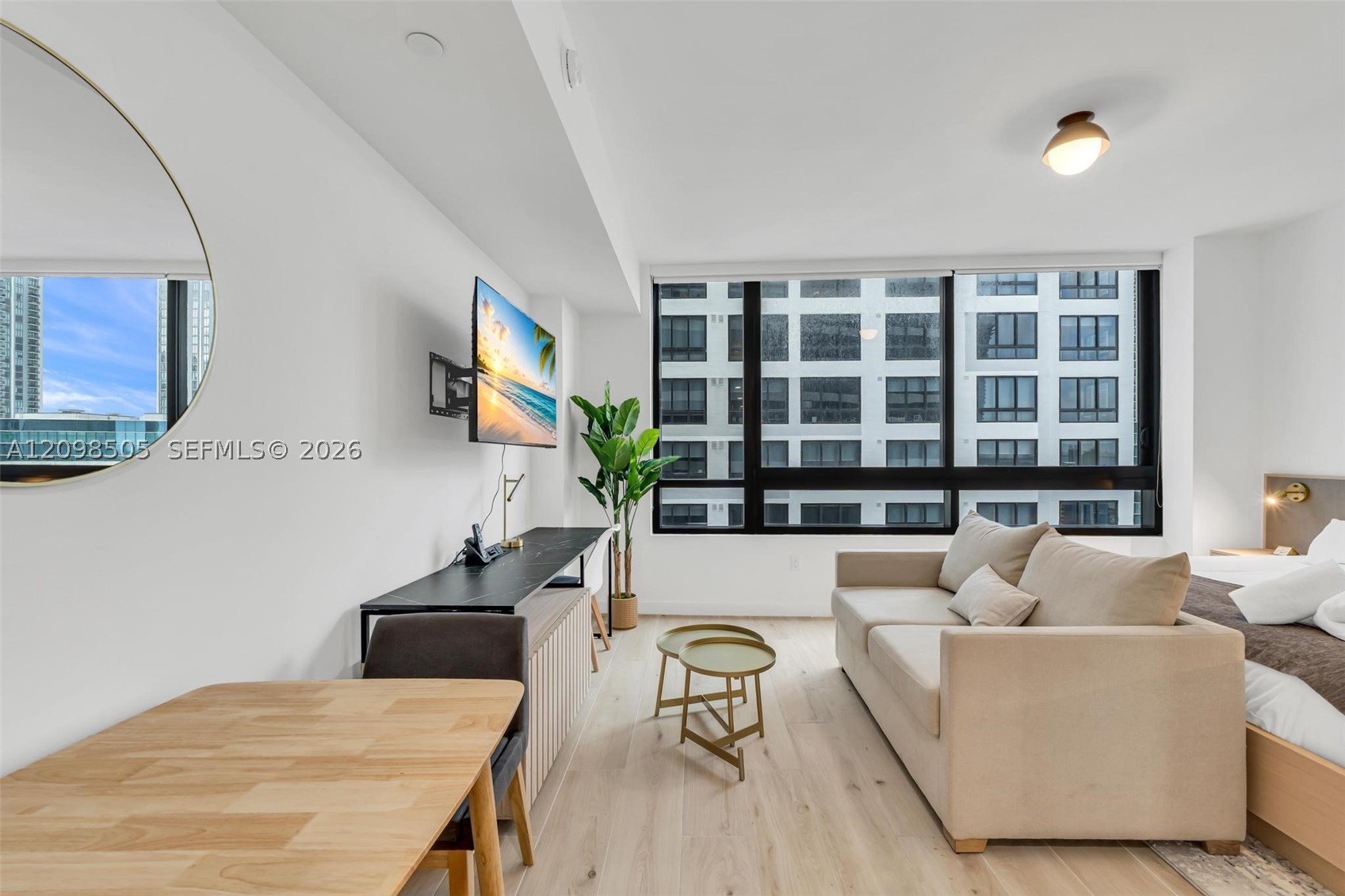 225 N Miami Ave #2208 Miami, FL 33128