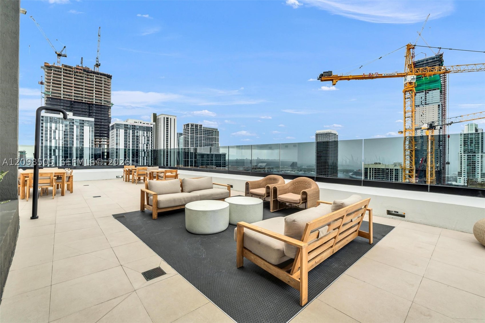 225 N Miami Ave #2208 Miami, FL 33128
