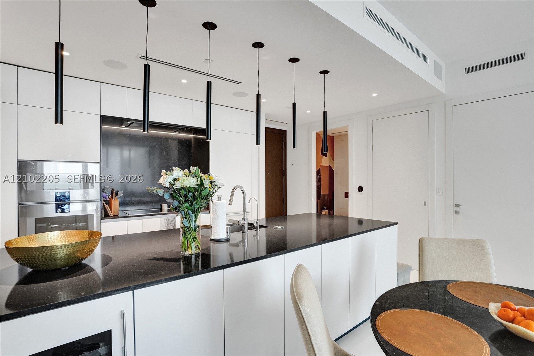 image Aston Martin Residences15