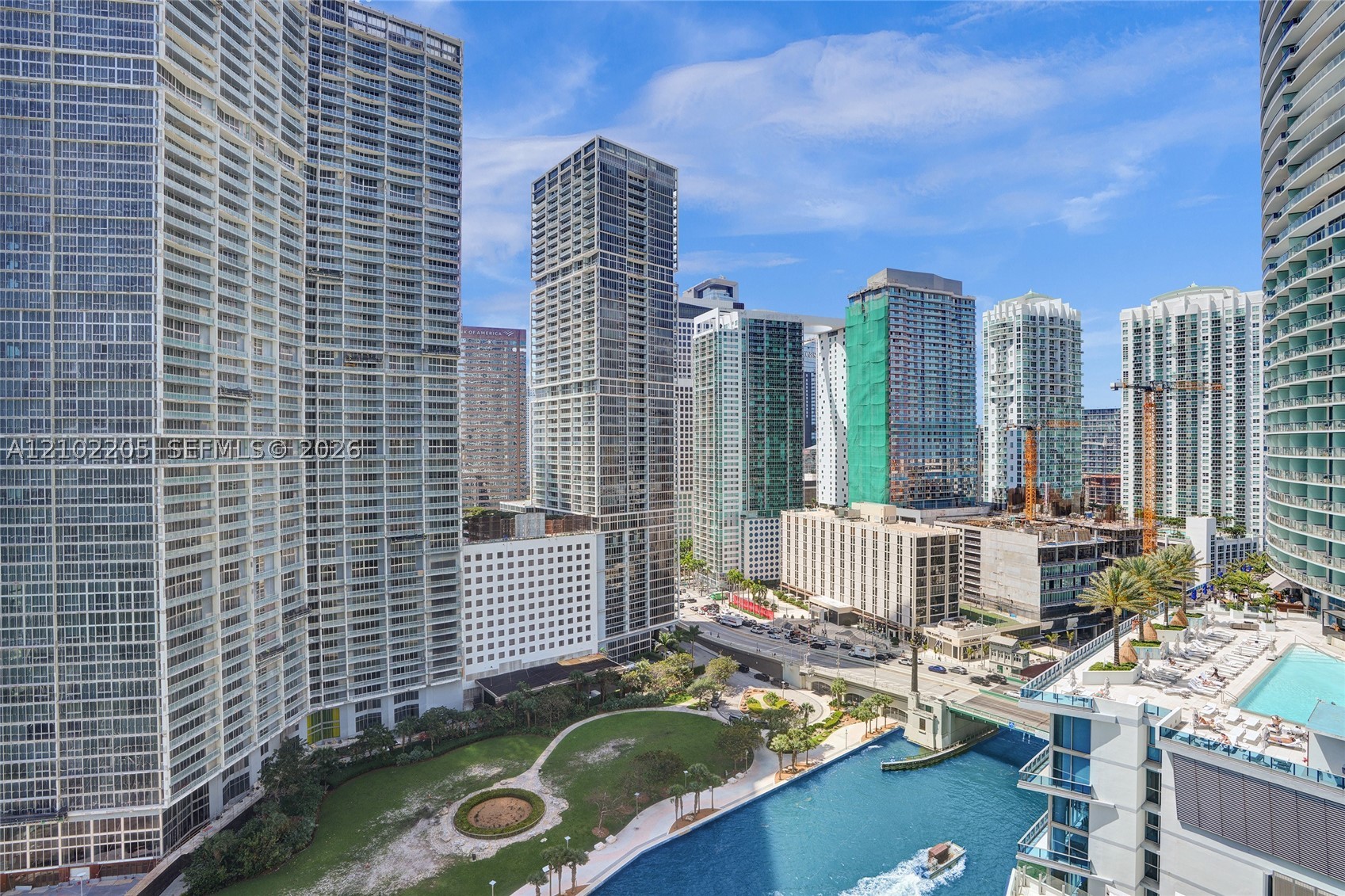 image Aston Martin Residences1