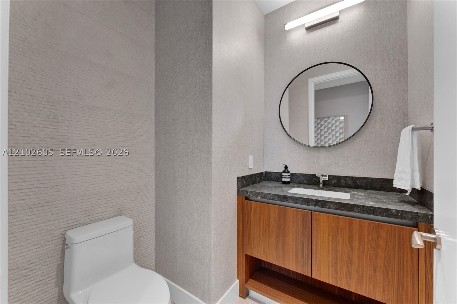 image Una Residences22