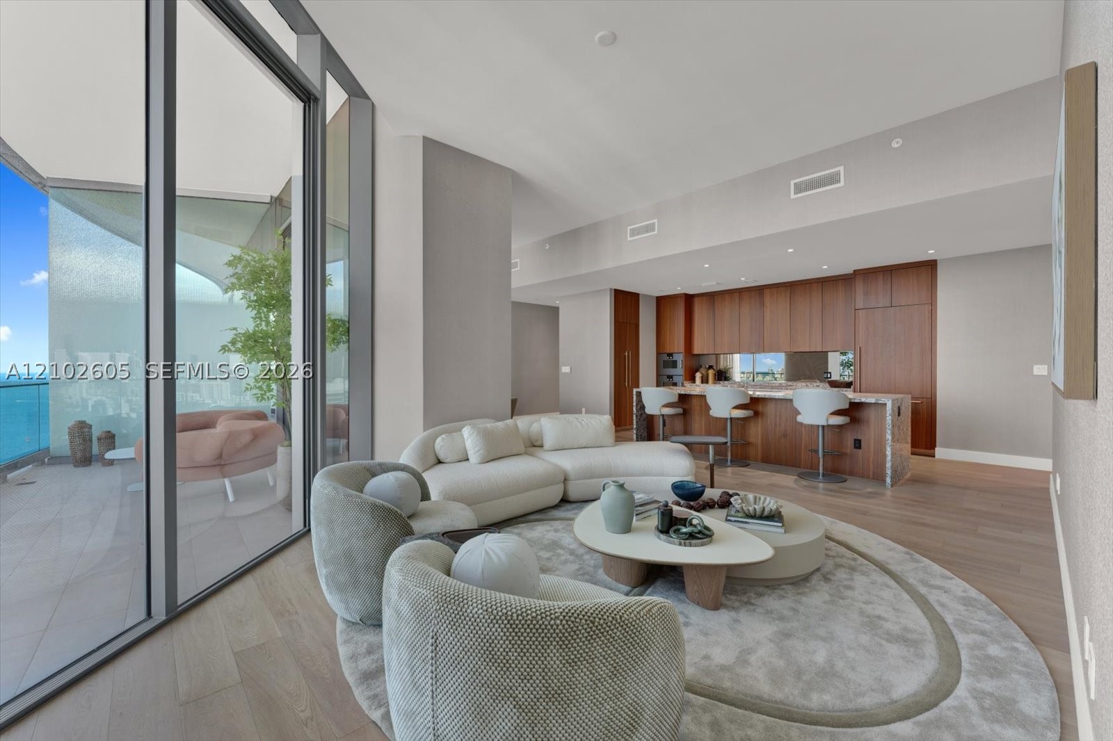 image Una Residences24