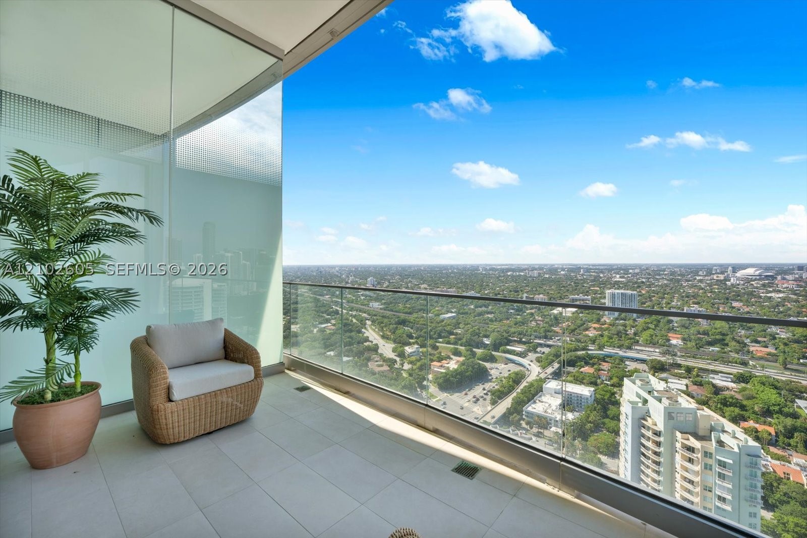 image Una Residences28