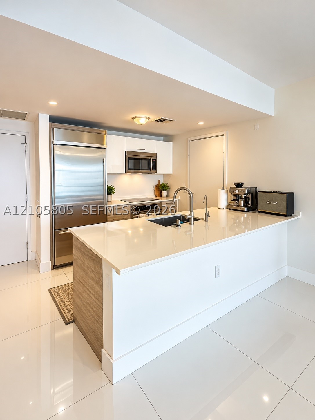 image Brickell House2