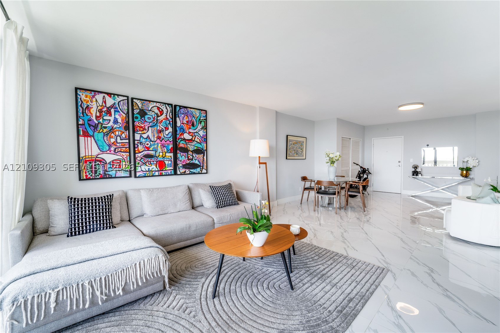 90 Edgewater Dr #1119