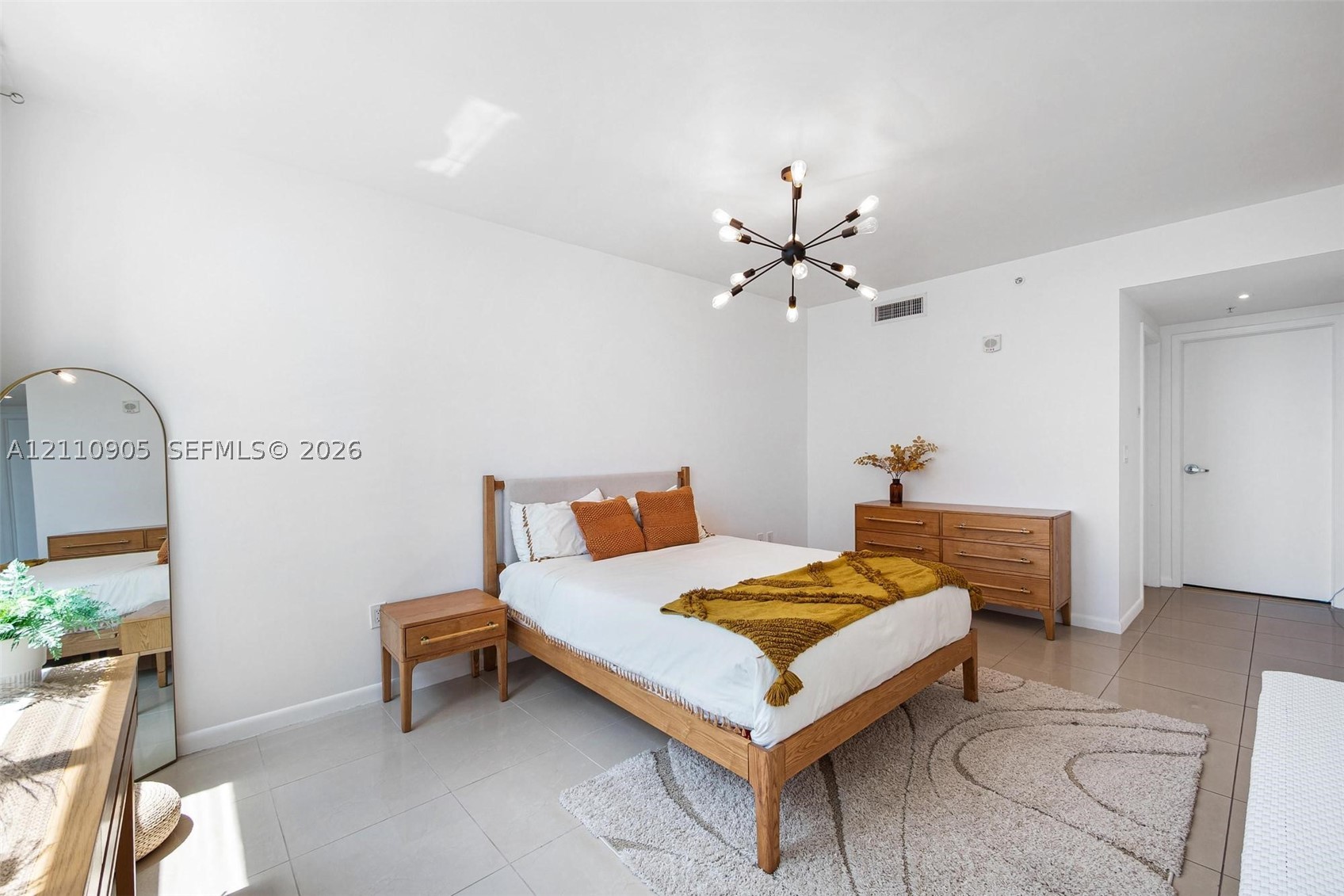 3250 NE 1st Ave #1117 Miami, FL 33137