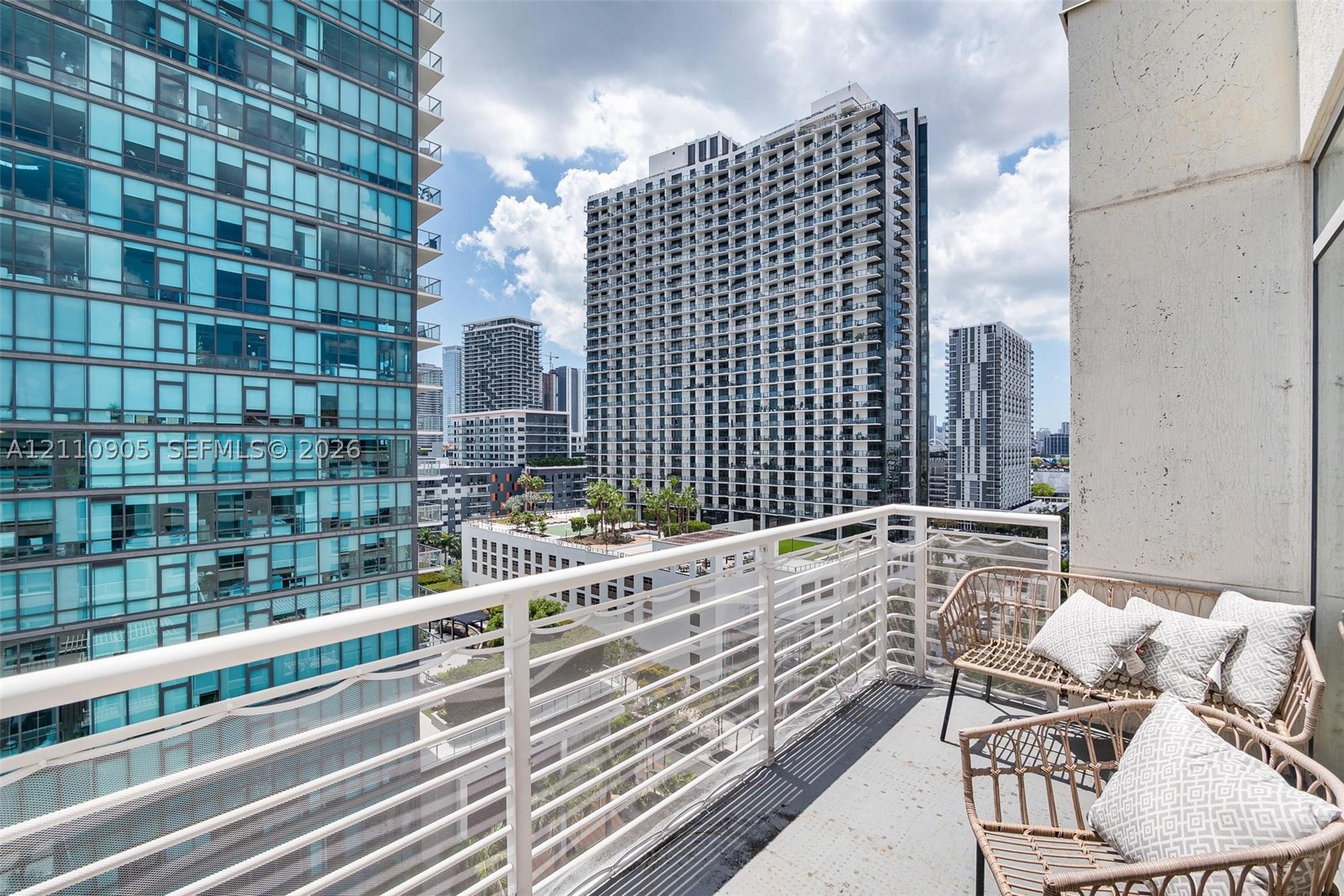 3250 NE 1st Ave #1117 Miami, FL 33137