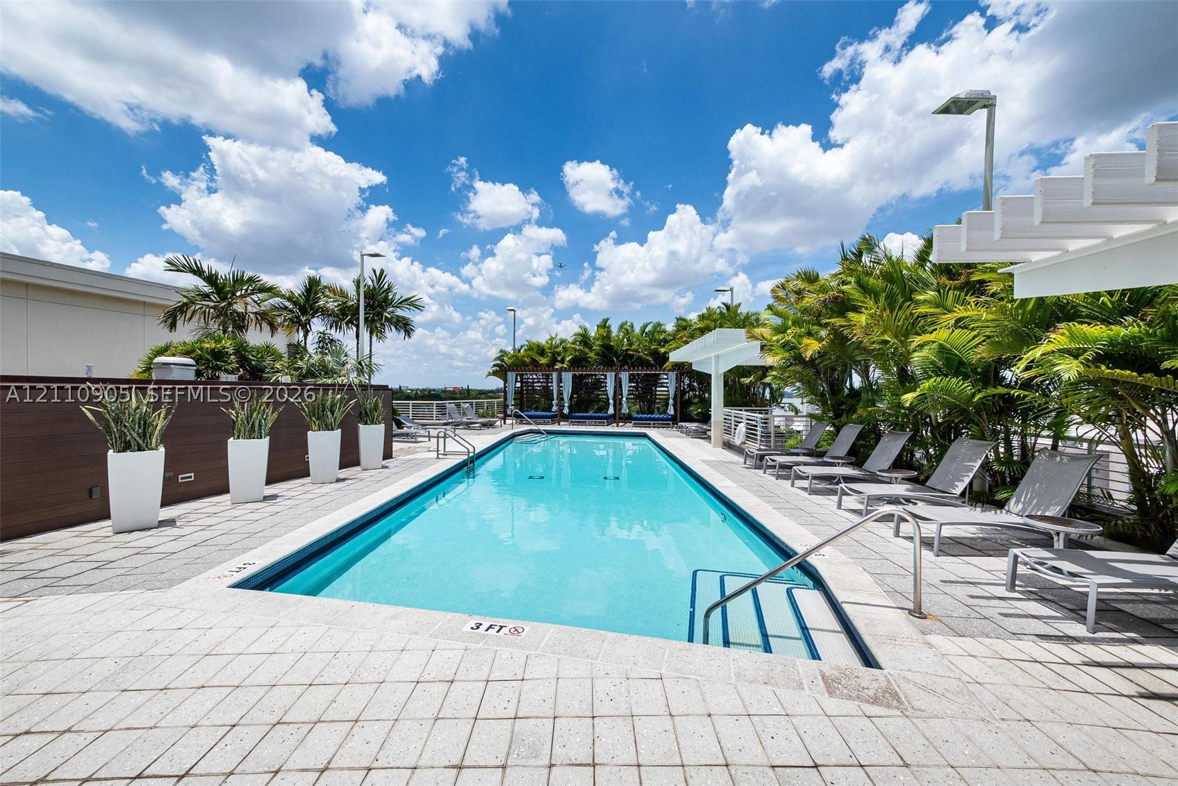 3250 NE 1st Ave #1117 Miami, FL 33137