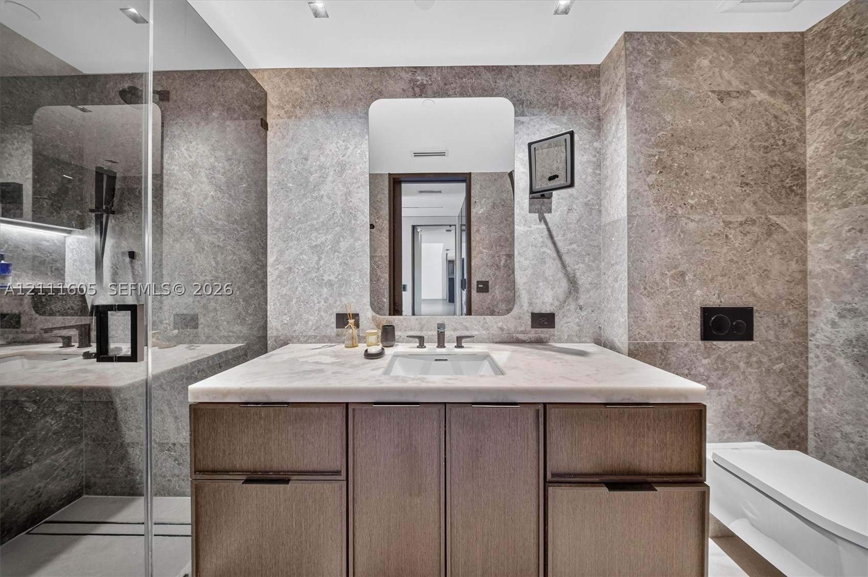 1330 West Ave #PH02 Miami Beach, FL 33139